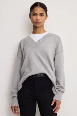 deep v knit sweater