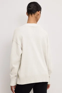 deep v knit sweater