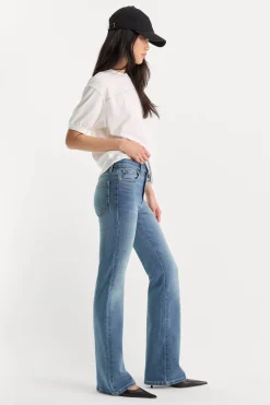 good classic bootcut jeans