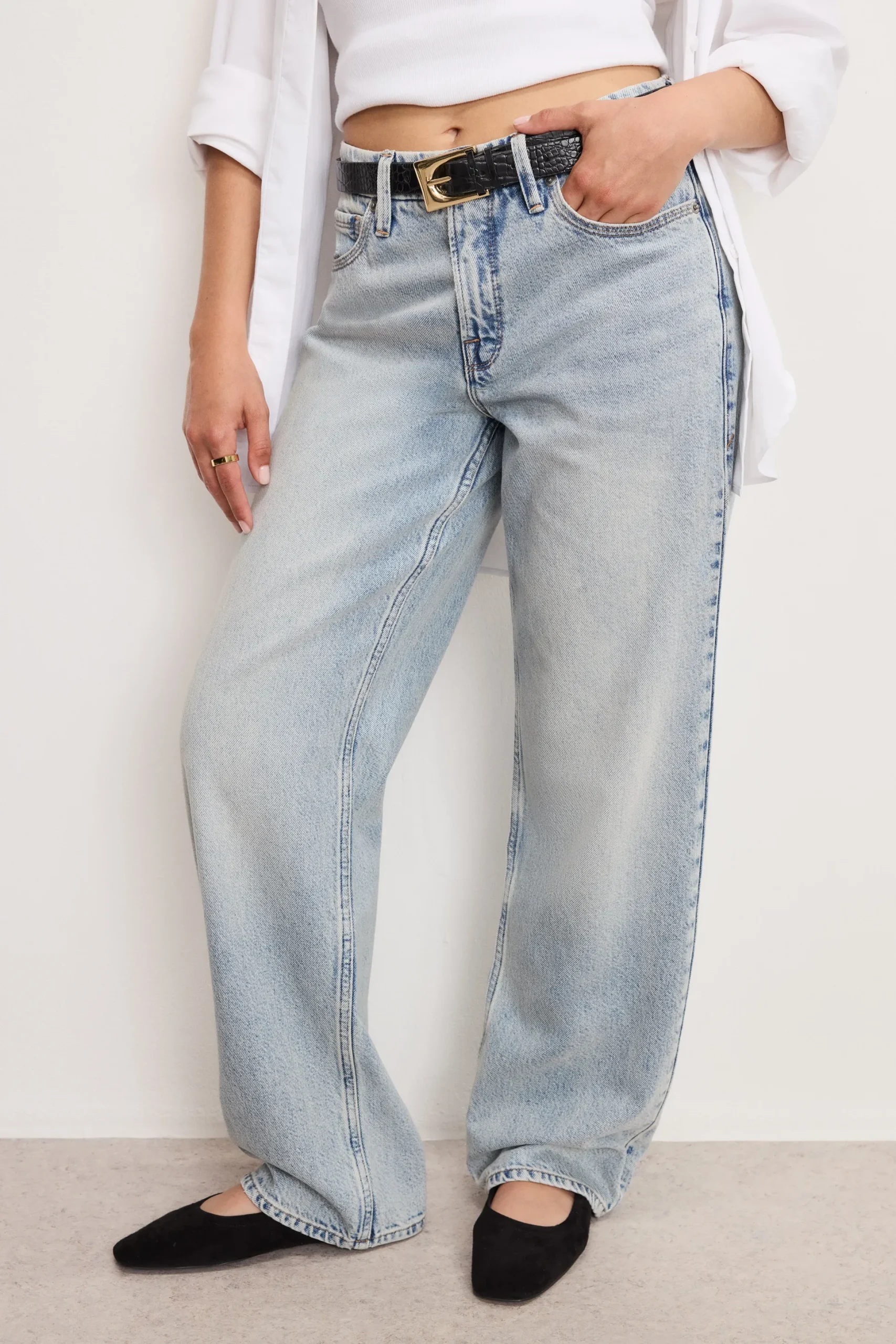 good petite 90s relaxed jeans