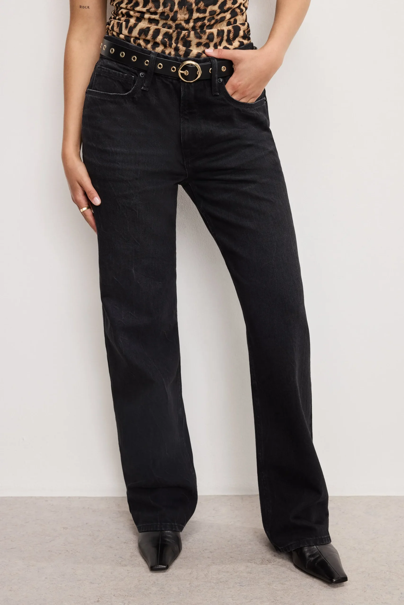 good petite 90s relaxed jeans