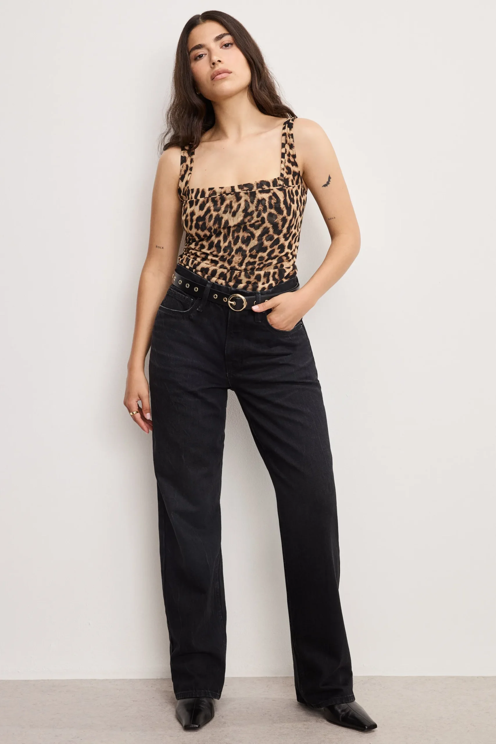 good petite 90s relaxed jeans