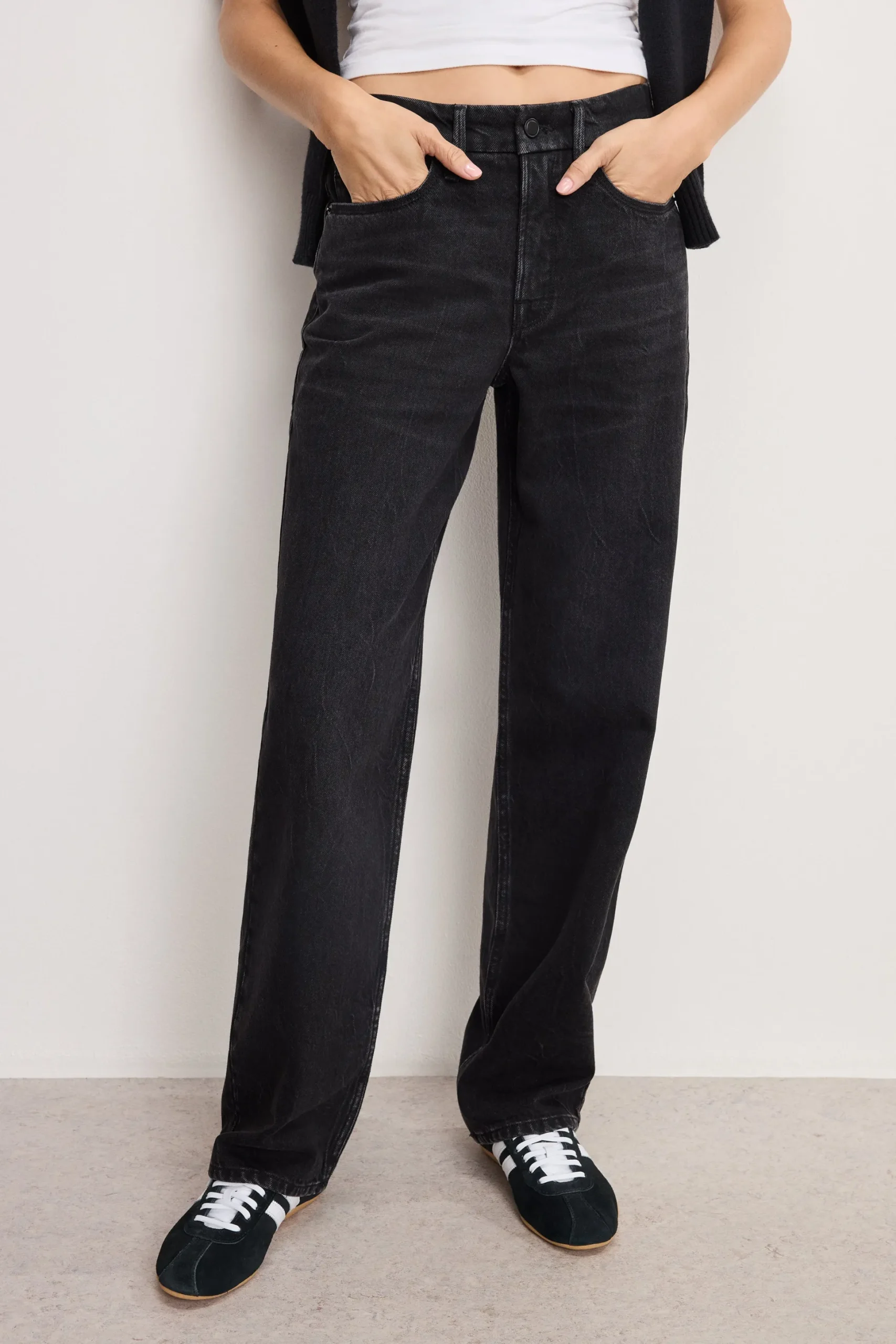 good 90s relaxed jeans