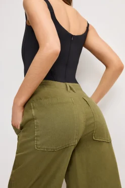 lite linen bermuda short
