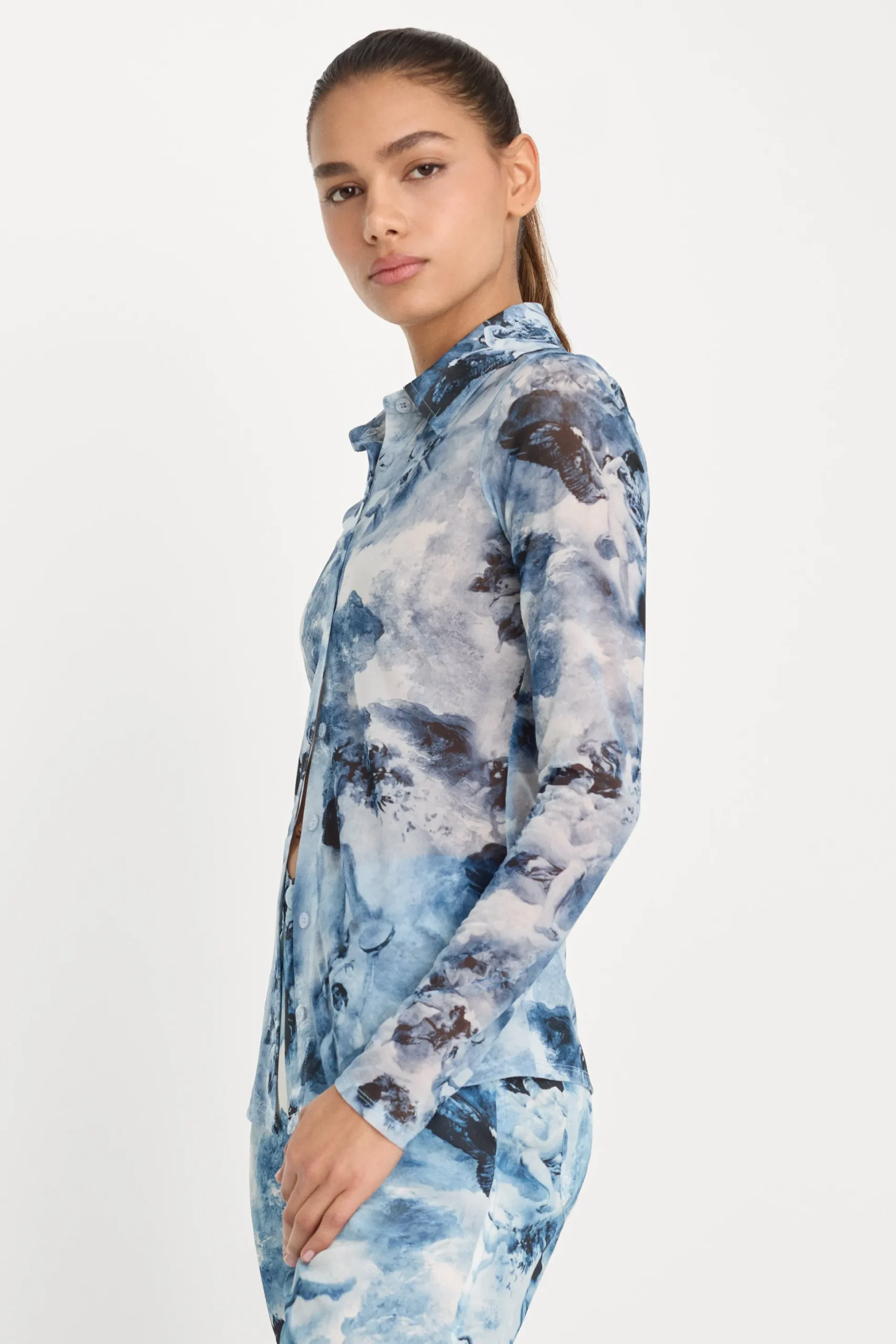 mesh button up top