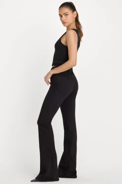 never fade good legs flare jeans