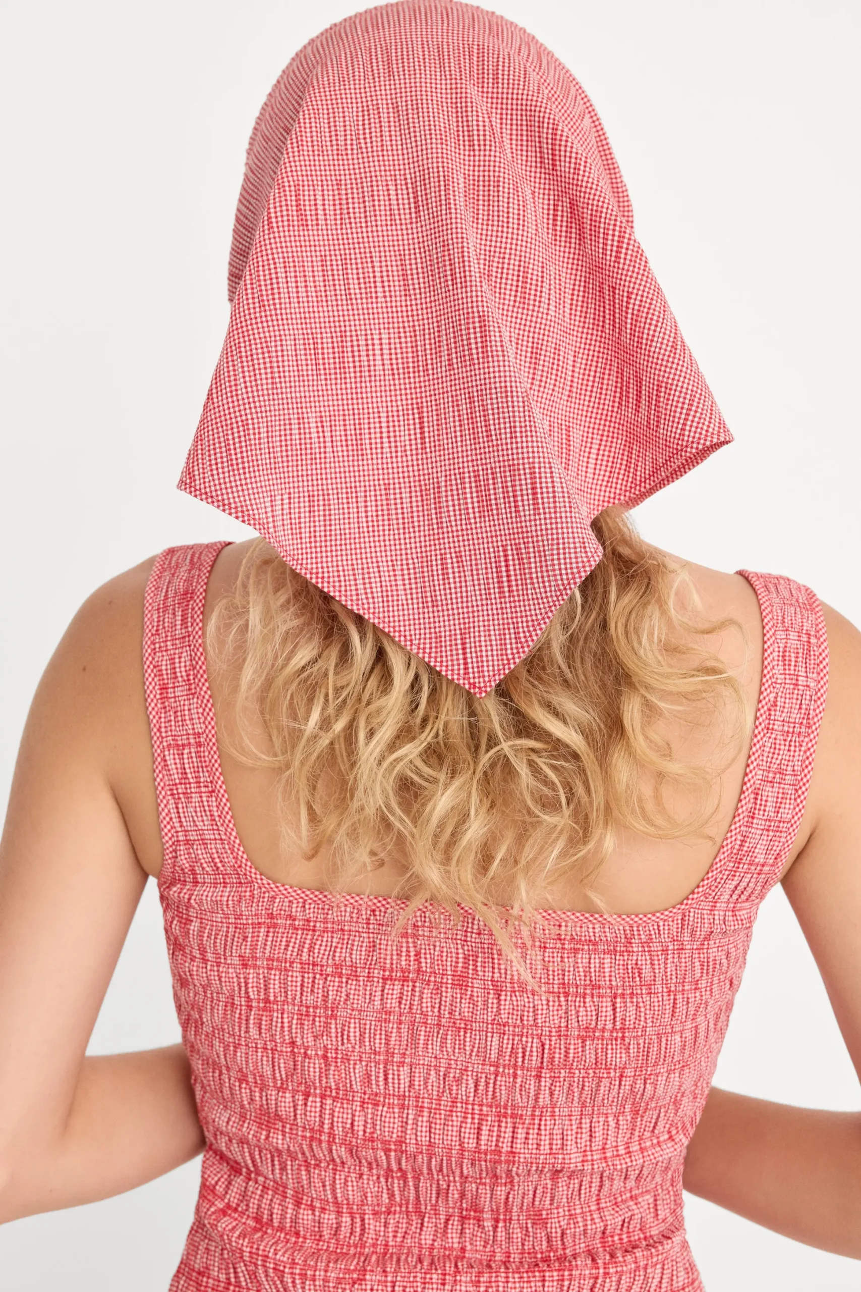 the bandana head scarf