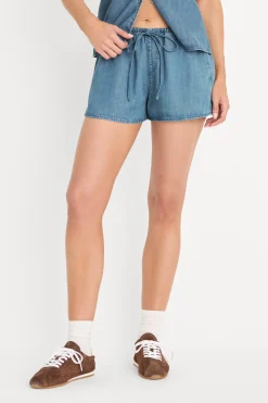 the denim pull on short