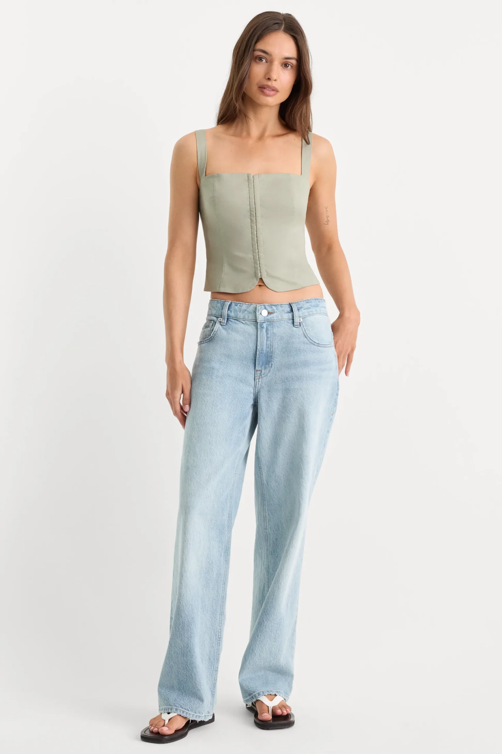 the linen corset