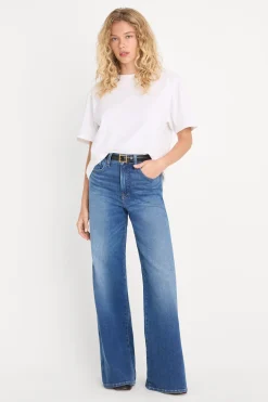 the oversized tee