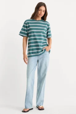 the oversized tee
