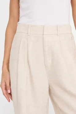 the relaxed linen trouser