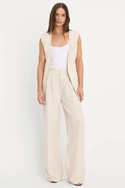 the relaxed linen trouser