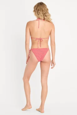 the string bikini bottom