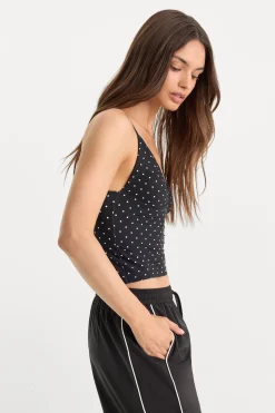 the weightless sculpting modern tank